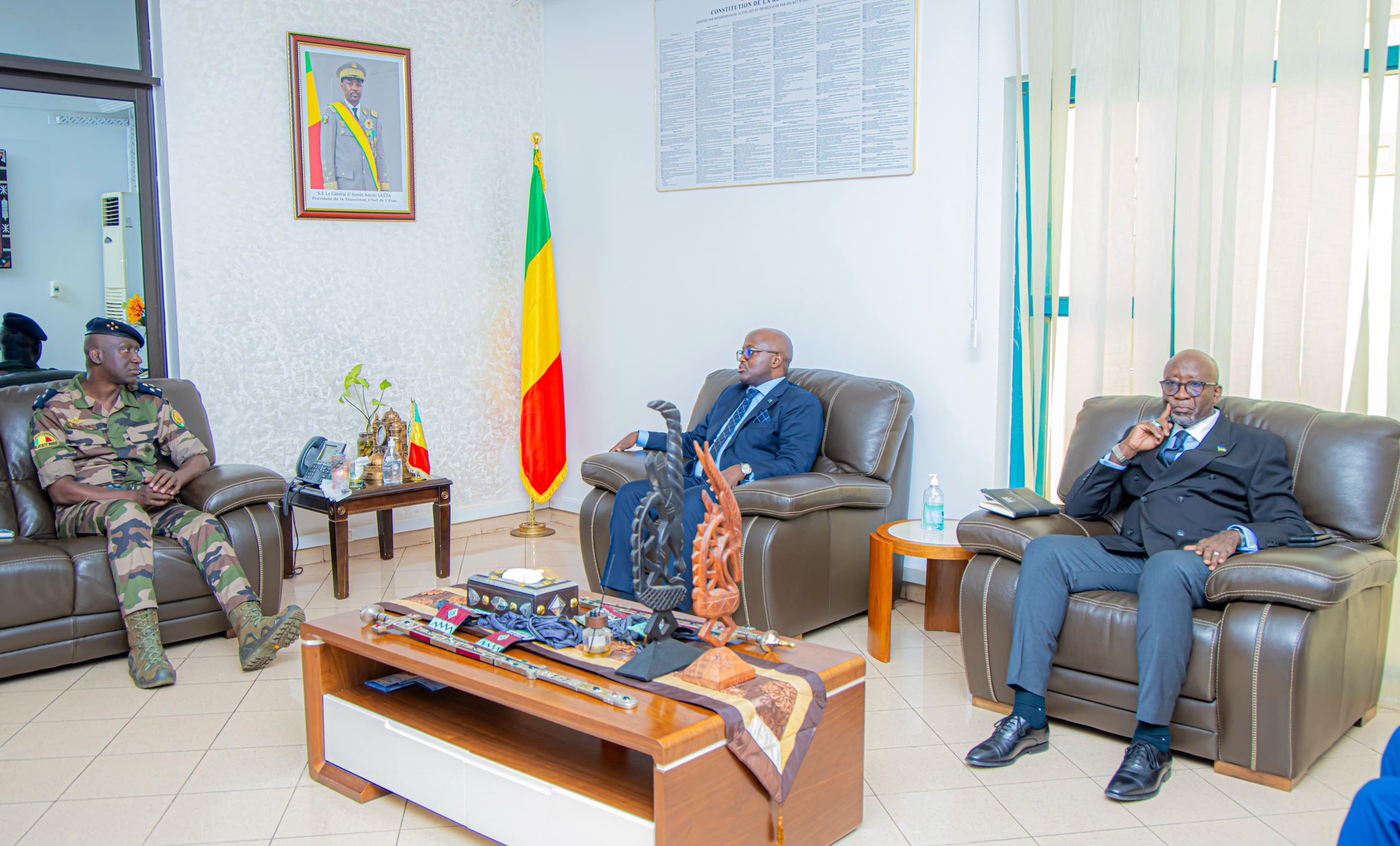 Minisitiri w’Ububanyi n’Amahanga, Olivier Nduhungirehe, ari kugirira uruzinduko muri Mali