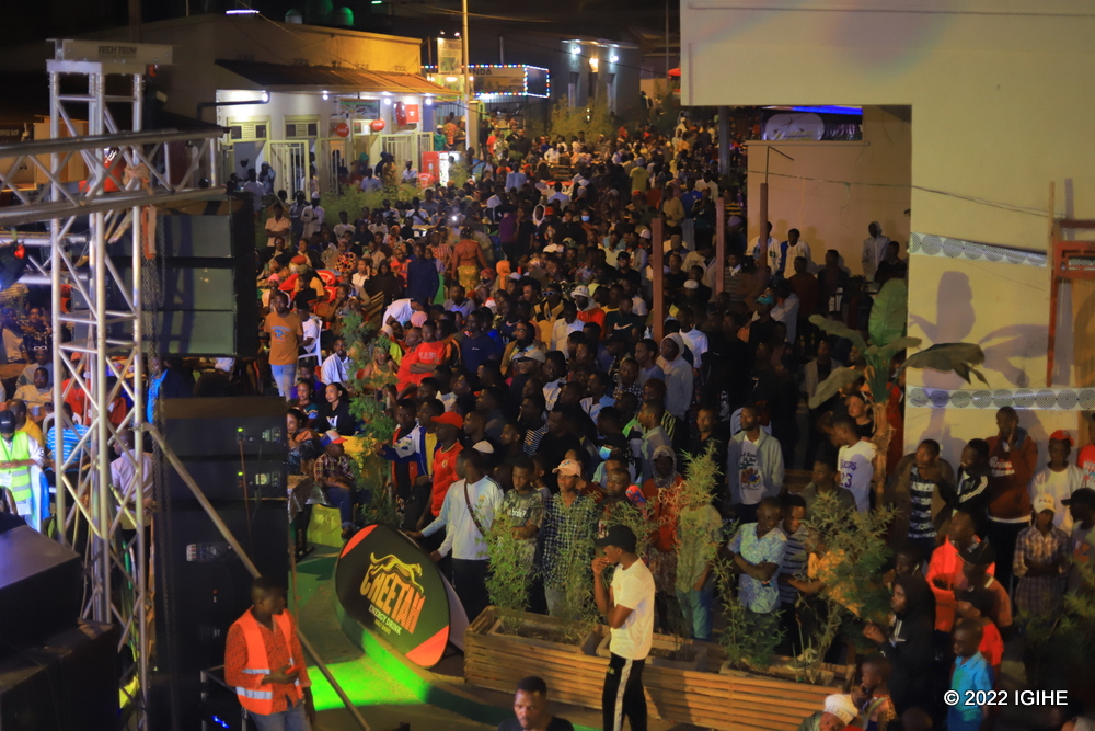 Muri Car Free zone y'i Nyamirambo aho igitaramo cyabereye hari hakubise huzuye