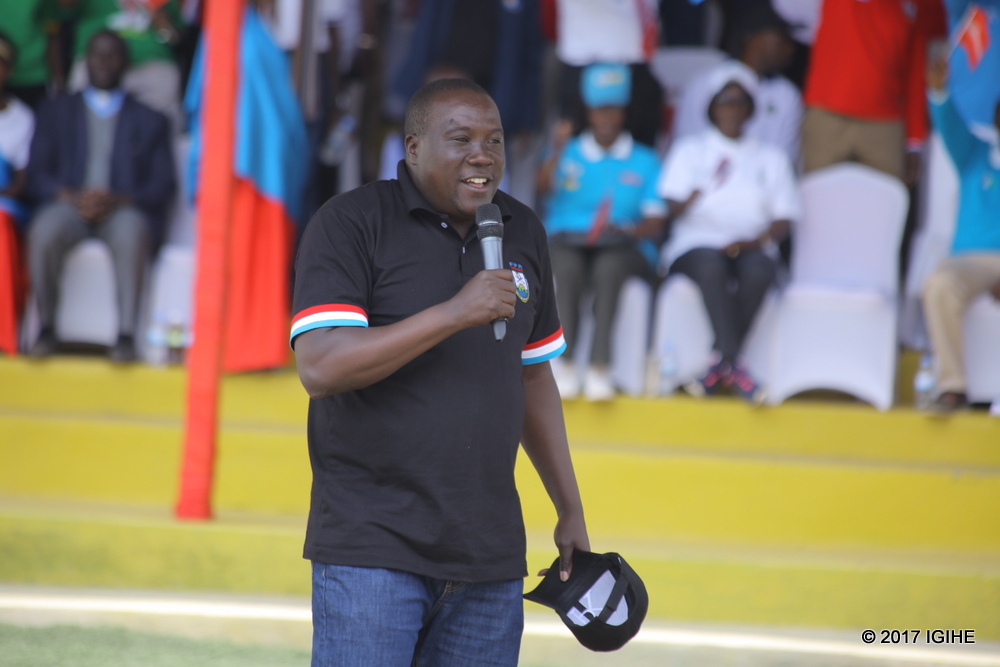 Depite Gatabazi Jean Marie Vianney ushinzwe ibikorwa byo kwamamaza, yatangaje ko kuba Burera yarabaye iya mbere mu gutora 100% bisobanuye byinshi