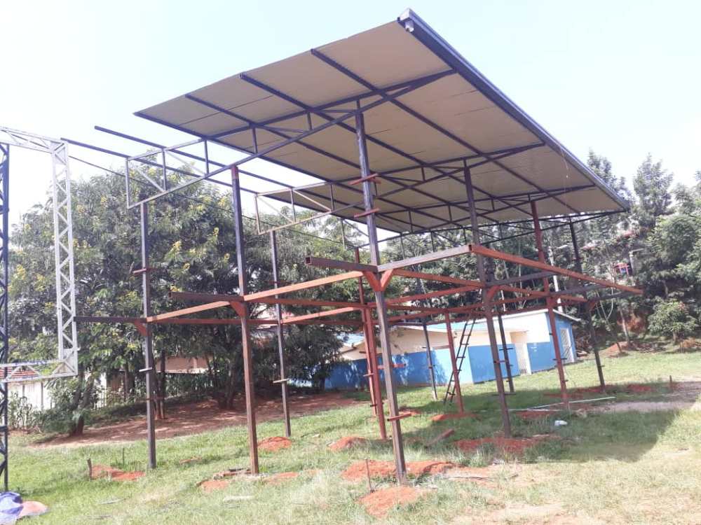 Bamwe mu bazamurika bageze kure ibikorwa byo kubaka aho zazamurikira