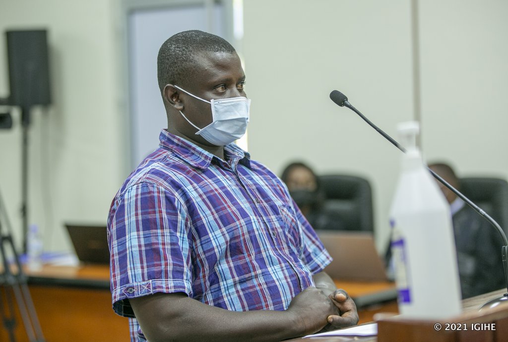 Ngirababyeyi yavuze ko amasasu yarashwe n'inyeshyamba za FLN yamusigiye ubumuga