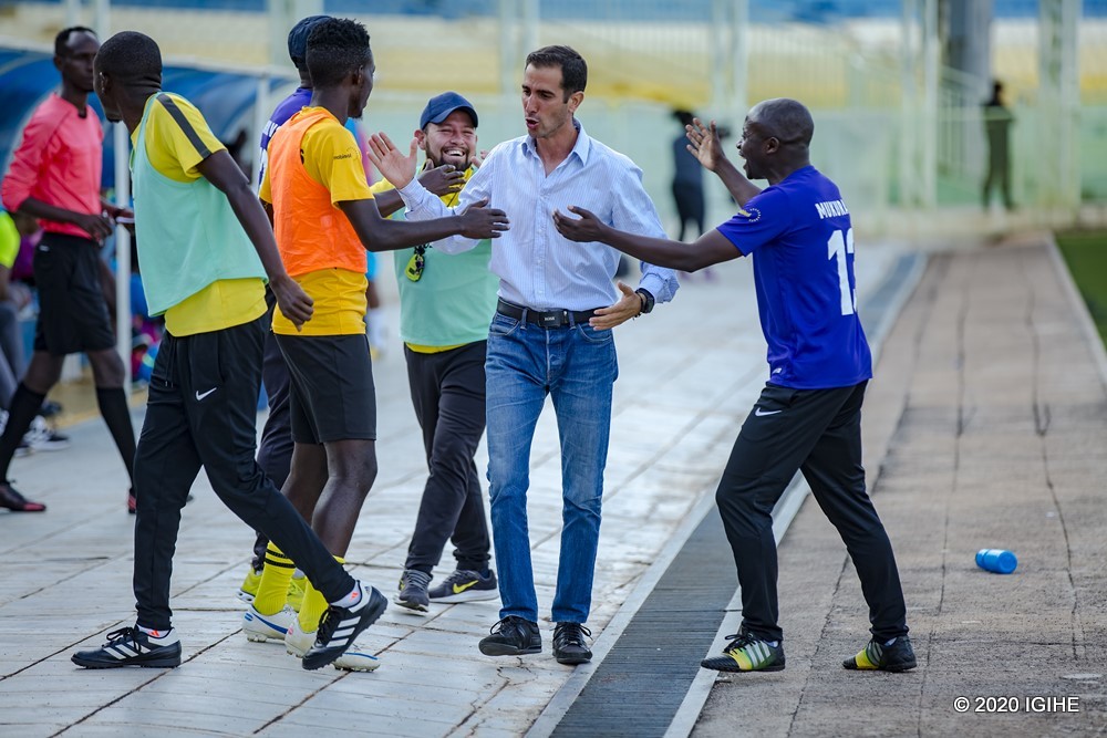Tony Hernandez yatoje Mukura VS hagati ya 2019 na 2020