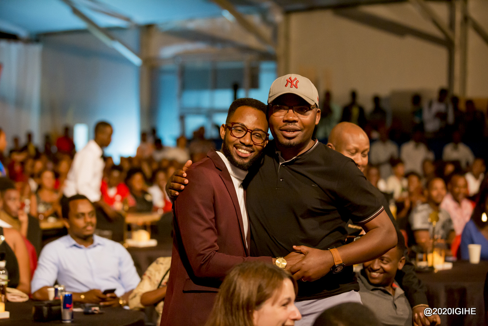 Umunyamabanga wa Leta muri Minisiteri y'Urubyiruko n'Umuco, Bamporiki Edouard, yashimye impano y'uyu musore