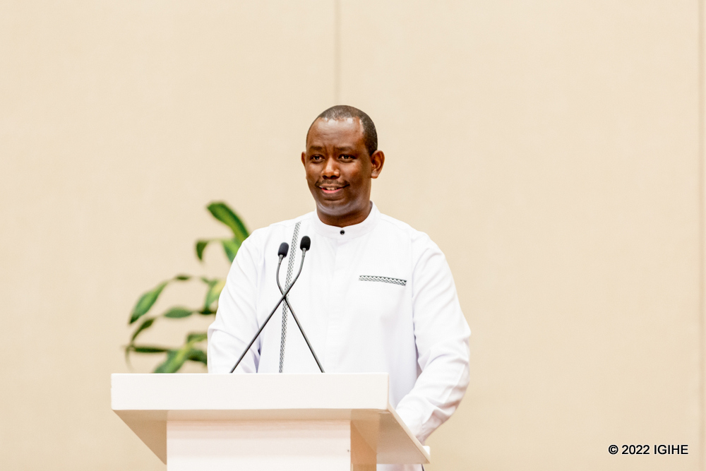 Umuyobozi w’Ishuri ry’Ubuvuzi na Farumasi muri Kaminuza y’u Rwanda, Prof. Jean Claude Byiringiro, yasobanuye ibyagendeweho hategurwa gahunda y'amasomo