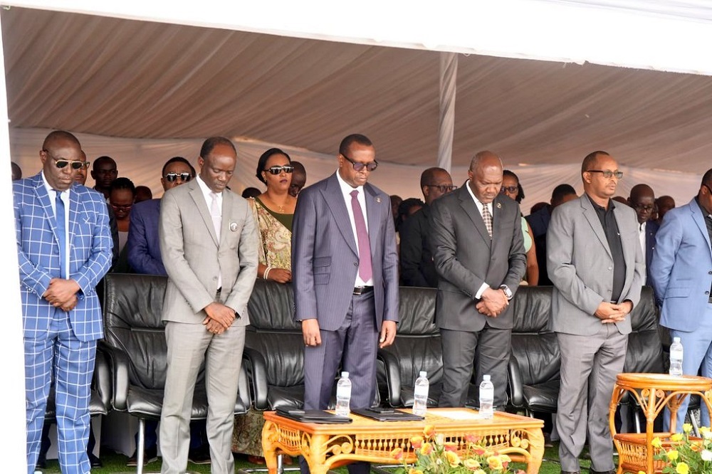 Iki gikorwa cyitabiriwe n'abayobozi banyuranye