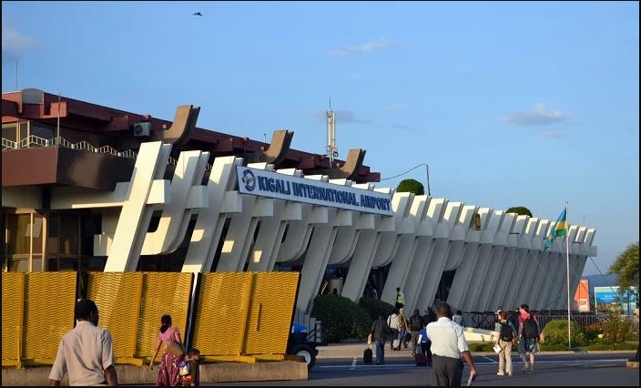 Ikibuga mpuzamahanga cy'indege cya Kigali kirimo kwagurwa