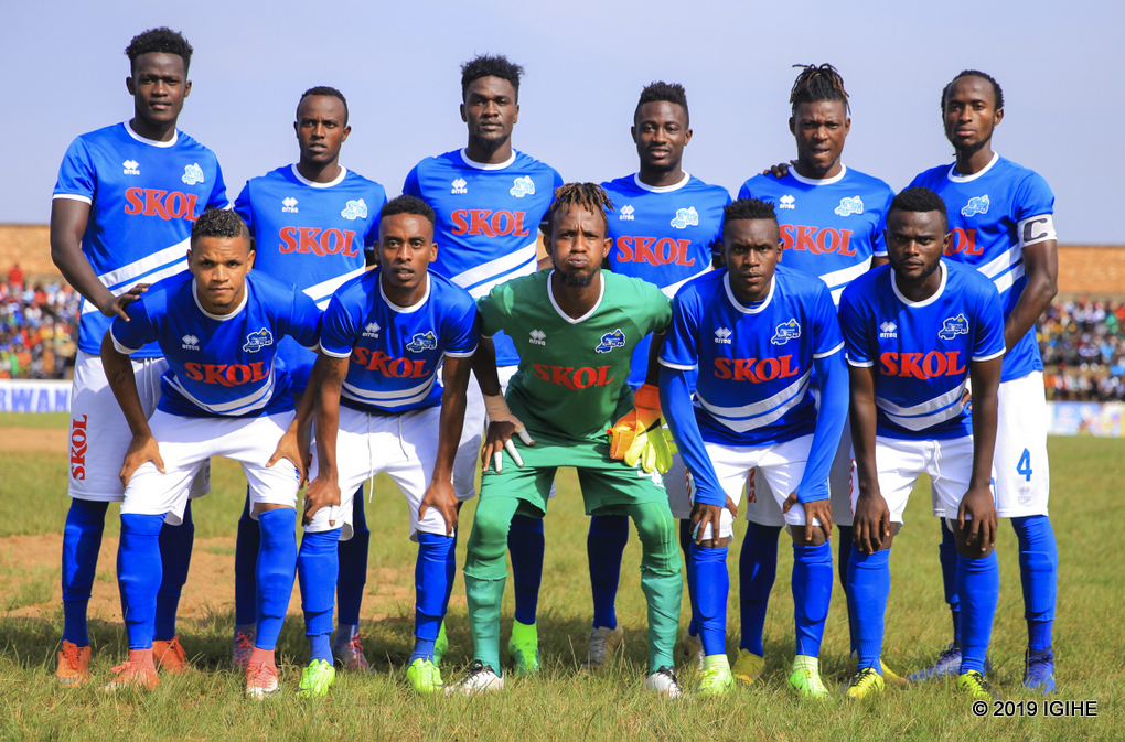Abakinnyi 11 Rayon Sports yari yabanje mu kibuga