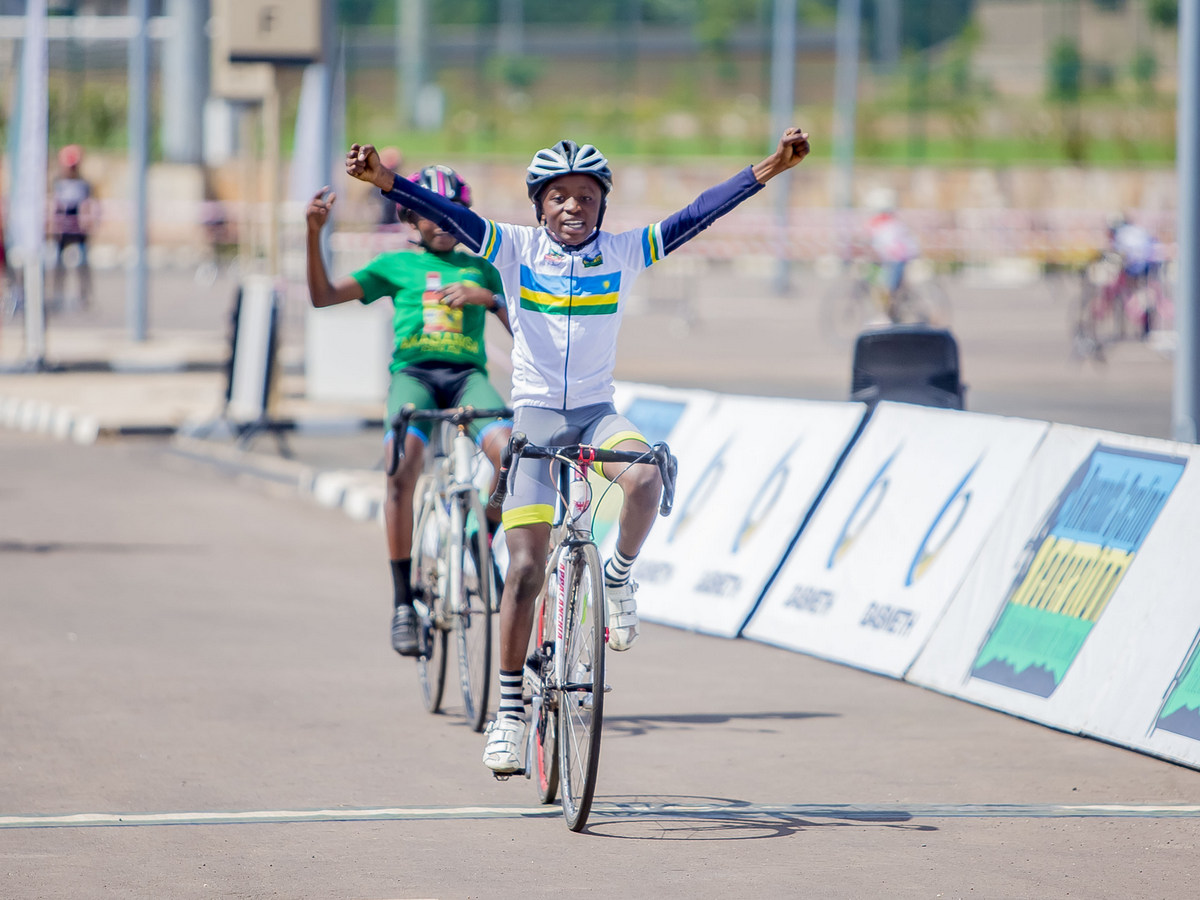 Habumuremyi Lucky Semusa wa Sina Cycling Club yashimangiye ko ari we wahize abandi batarengeje imyaka 11 mu 2025