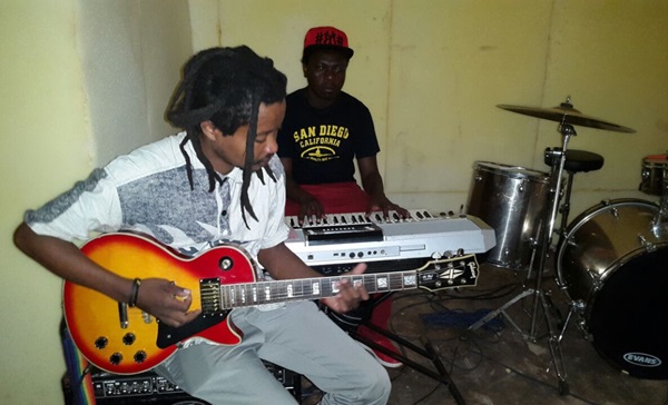 Abamufasha kwitoza acuranga live