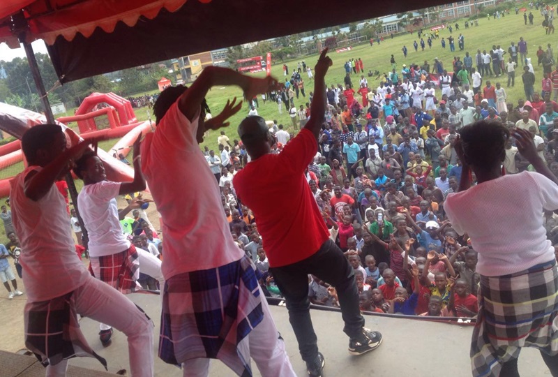 Mico n'ababyinnyi be mu Karere ka Musanze
