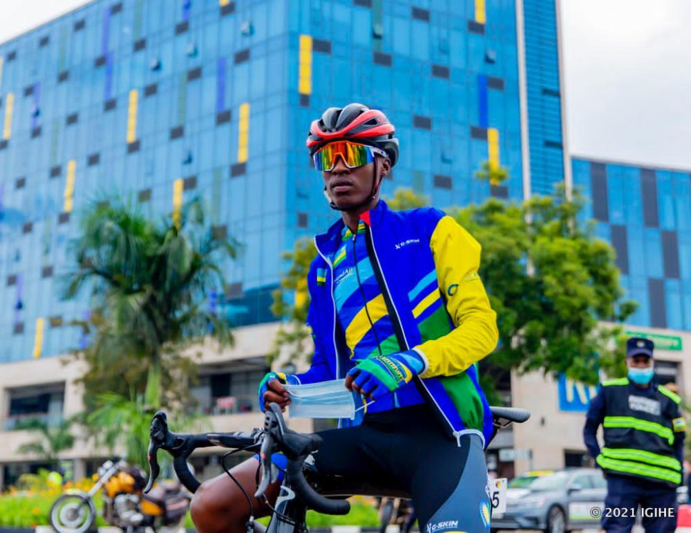 Umunyarwanda Muhoza Eric azakinira Bike Aid yo mu Budage