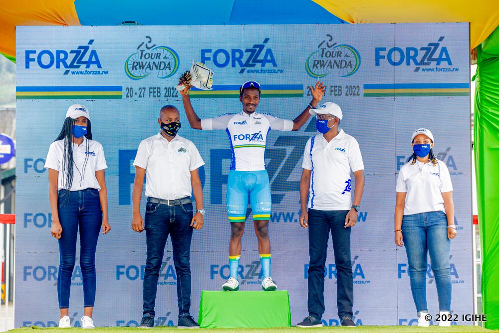 Uhiriwe Byiza Renus ni we Munyarwanda ukomeje kwitwara neza mu isiganwa