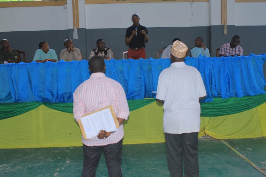 Abaturage bagaragaje ko gusiragizwa n'ubuyobozi biri mu bituma ibibazo byabo bidakemurirwa igihe