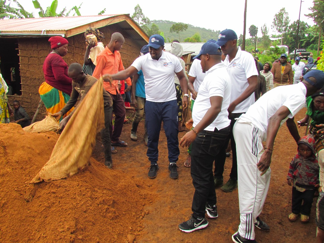 Bubakiye umuturage utishoboye