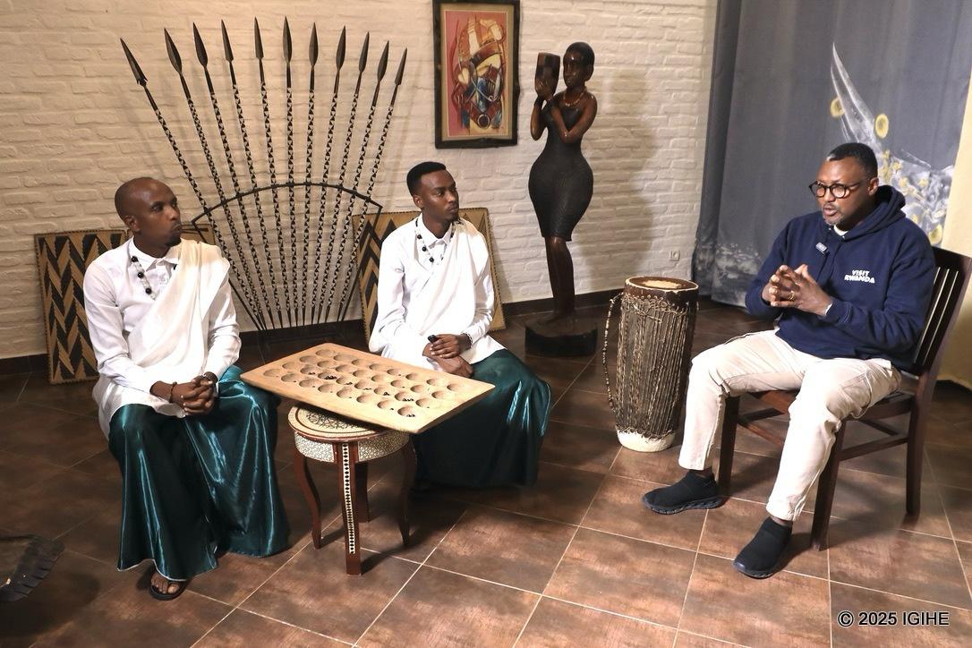 Aba basore bavuze ko bifuza gusigasira umuco no kuwutoza abazabakomokaho