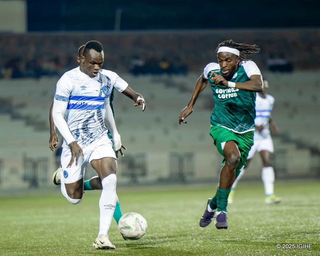 Mugisha Joseph ahanganye na Adama Coulibali