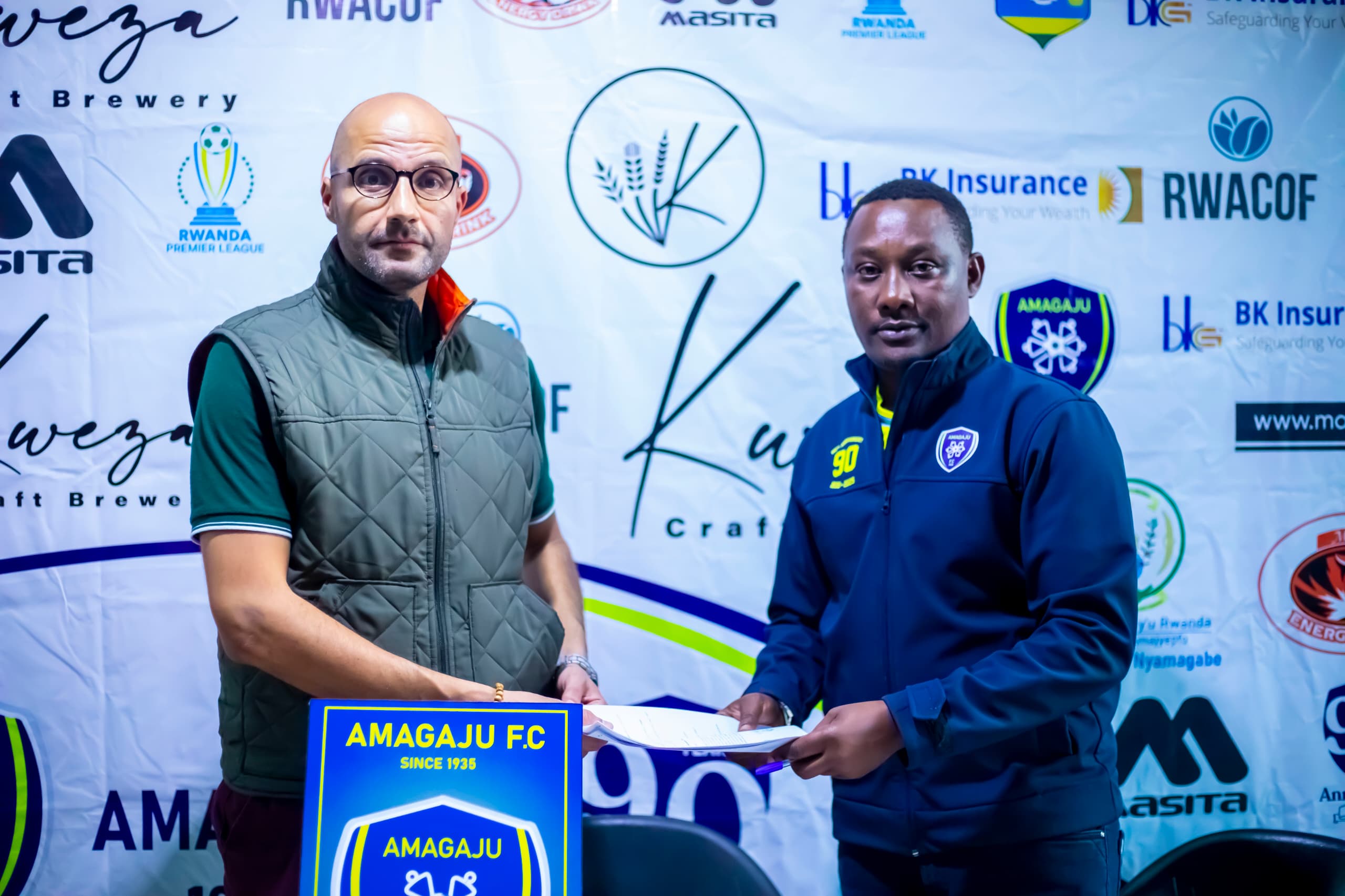 Perezida w'Amagaju FC, Nshimiyumuremyi Paul, yakiriye Hammadi nk'Umutoza Mukuru