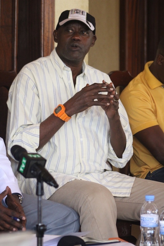 Umutoza wa APR FC, Kanyankore Gilbert Yaoundé yatangaje ko abantu bumvise nabi ibyo yari yavuze ku mpamvu zatumye ava muri Rayon Sports na Kiyovu Sports