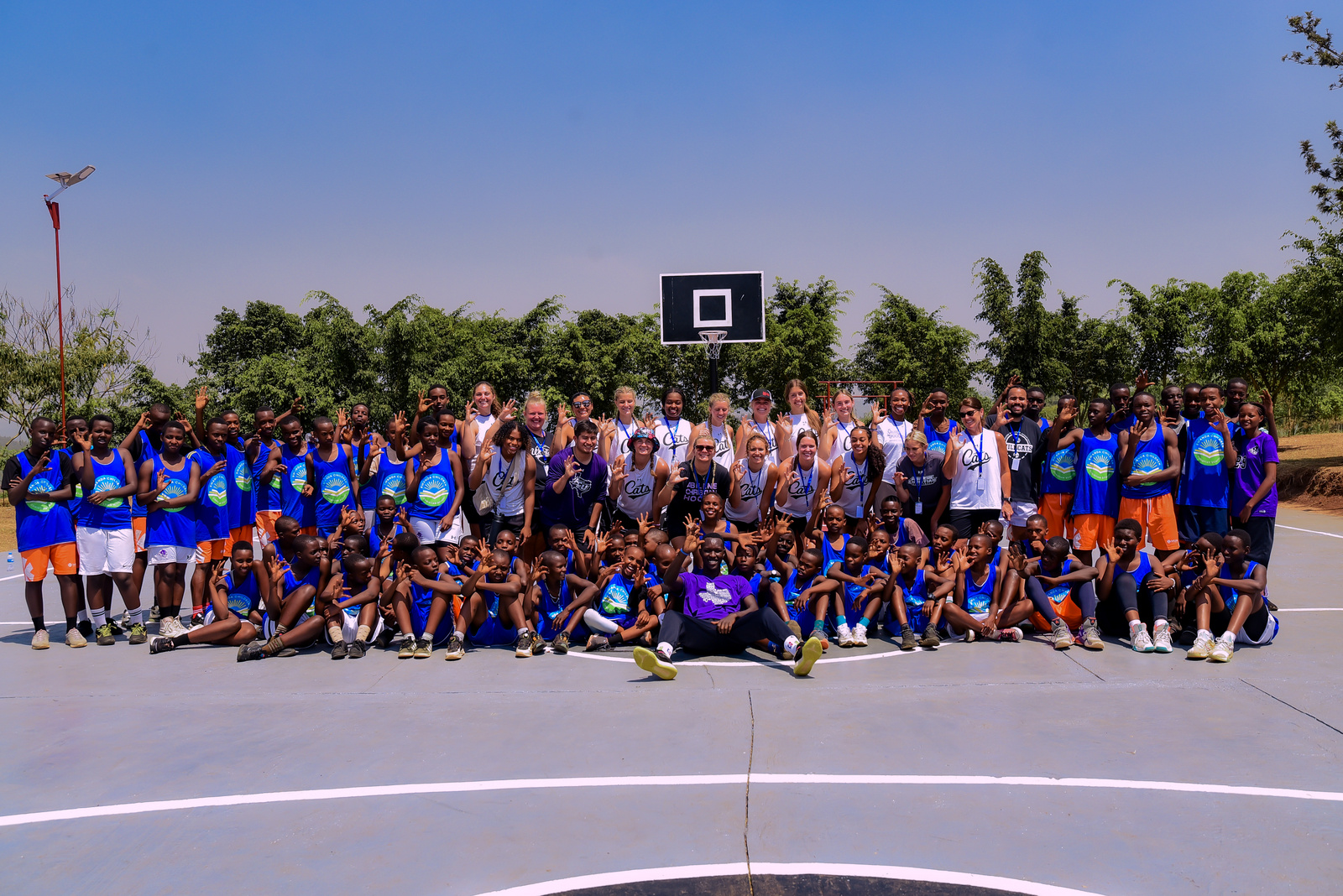 ACU Women’s Basketball Team yageze mu Rwanda iri kumwe n'itsinda ry'abagera kuri 20