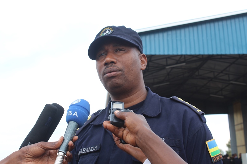 CIP Emmanuel Kabanda avuga ko bakoresheje izi nzira hazajya hasuzumwa imodoka 700 ku munsi