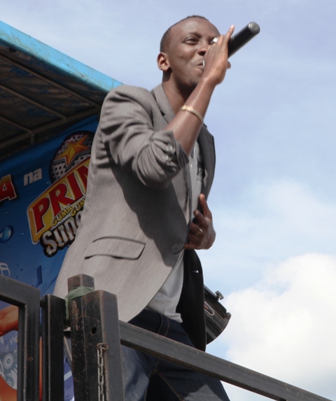 Jules Sentore umwe mu bahanzi bari mu irushanwa rya PGGSS4