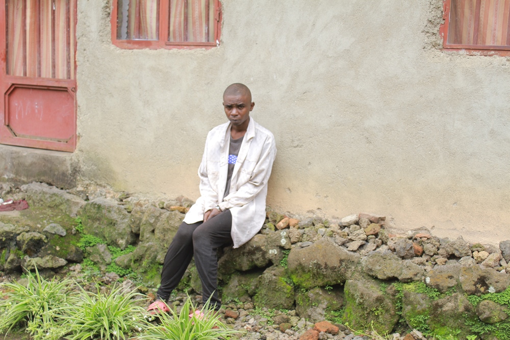 Uyu muhanzi ubuzima bwe buri mu mazi abira aramutse atitaweho