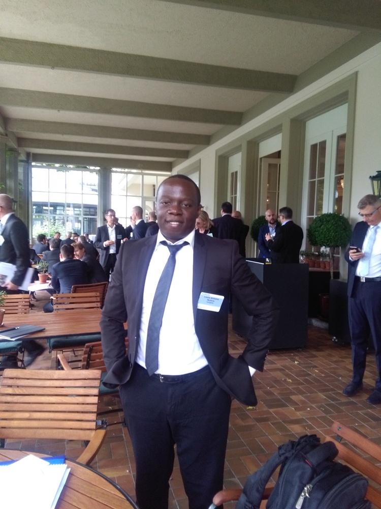 Muhire Antoine niwe Munyafurika watumiwe mu mwiherero w’inzobere mu by’ ikoranabuhanga mu Busuwisi