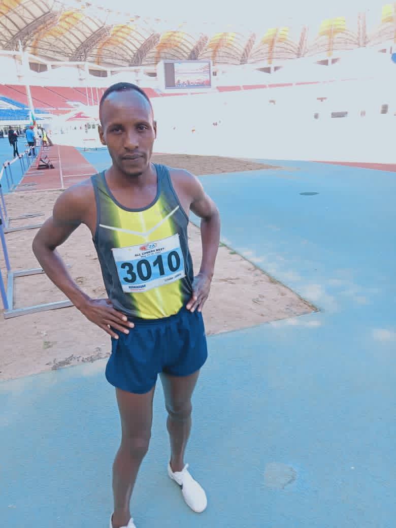 Nimubona Yves yabaye uwa mbere mu gusiganwa metero 5000 mu bagabo