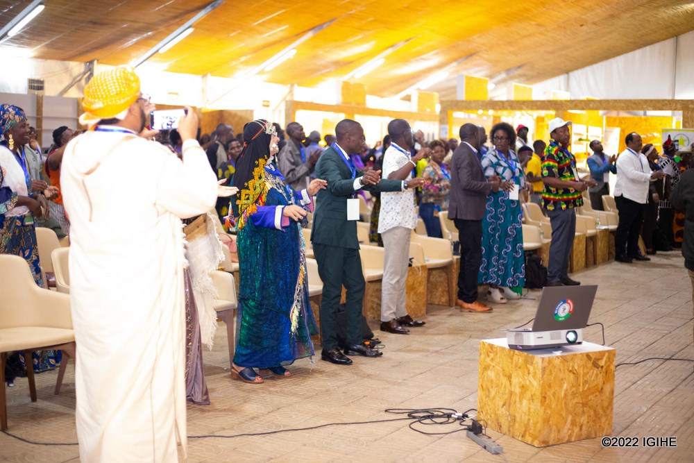 Buri wese mu bitabiriye yasabwe kuba intumwa nziza yo kubungabunga ibidukikije