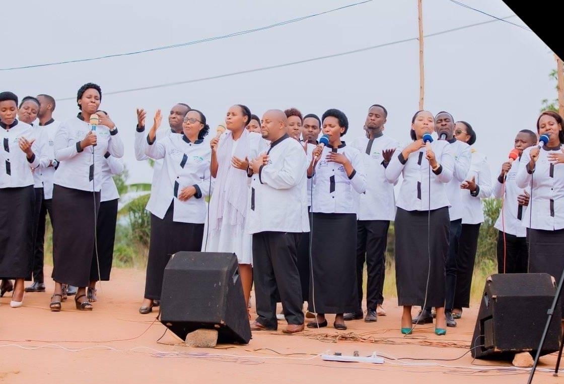 El-Shaddai Choir and Ministry ifite imishinga yo gukomeza gushyira hanze indirimbo aho yiyemeje ko nibura buri kwezi izajya isohora imwe