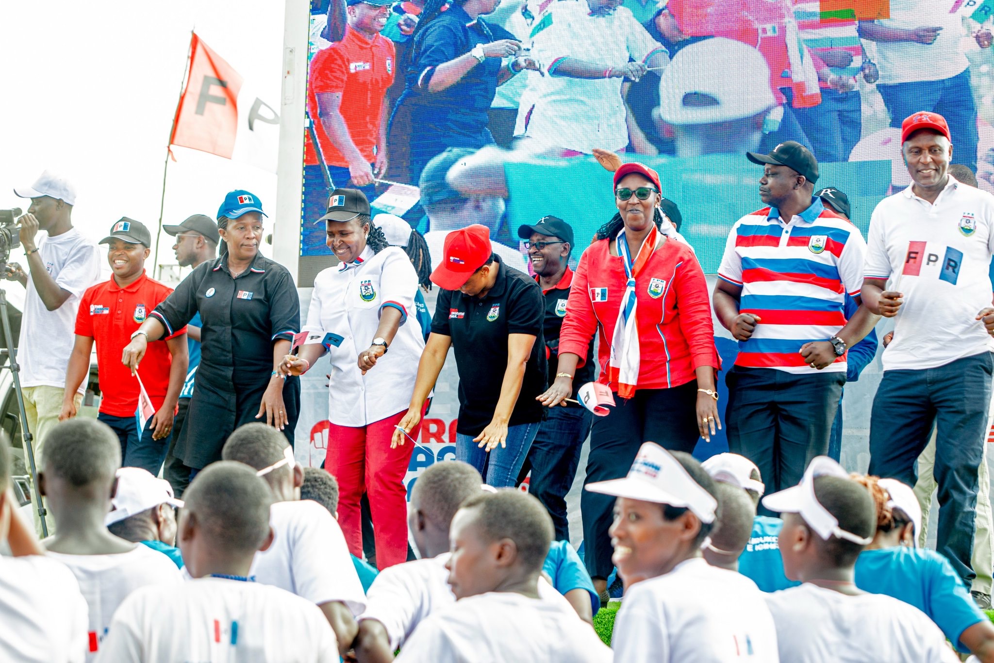 Abakandida Depite basabye abanyamuryango ba FPR-Inkotanyi gukomeza kugirira icyizere uyu muryango