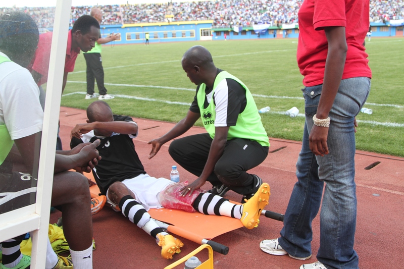 Mwiseneza Djamal yavunitse muri Gashyantare APR FC itsinda Rayon Sports 4-0