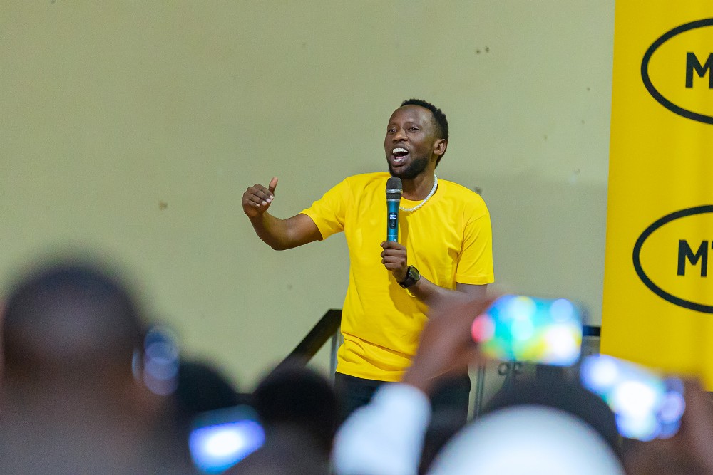 Japhet yanyuzagamo agaha umwanya abamukurikiranye bakaganira