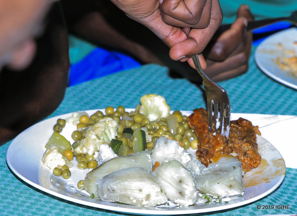 Amafunguro abakinnyi bafata agizwe n'ibiryo biboneka cyane mu Rwanda