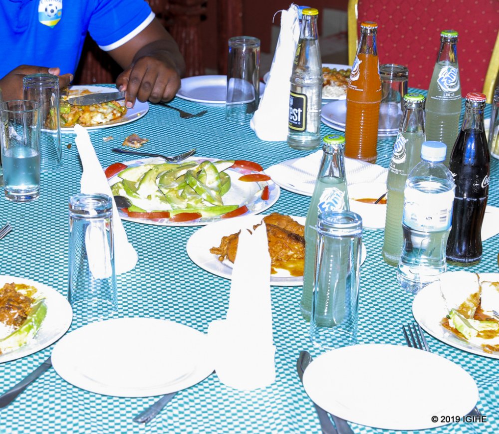 Salade n'imbuto ni ingenzi cyane ku bakinnyi