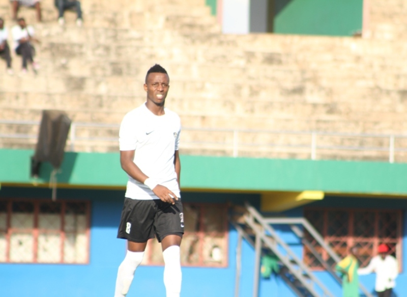 Kuva ageze muri APR FC mu 2012, Bayisenge Emery ni inkingi muri ba myugariro b'iyi kipe ya gisirikare
