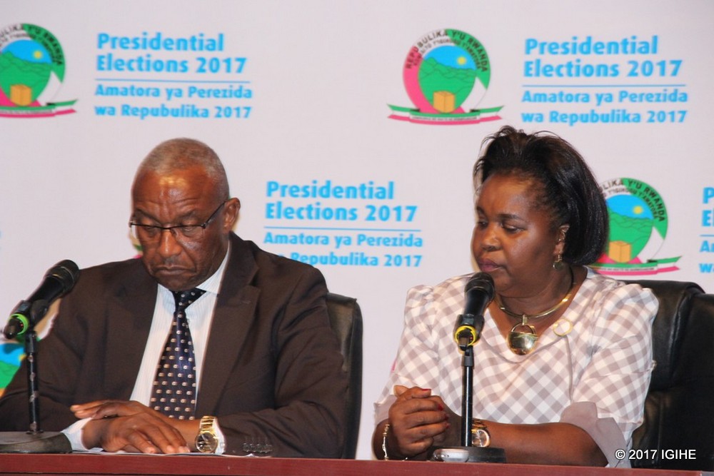 Perezida wa NEC , Prof Kalisa Mbanda, atangaza ko Perezida Kagame ariwe watsinze amatora mu buryo bwa burundu n’amajwi 98,79 %
