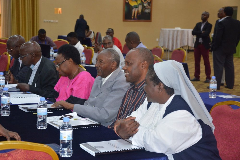 Abitabiriye inama bagaragarijwe ibibazo bibangamiye imigendekere myiza y'ubukwe bwa Kinyarwanda