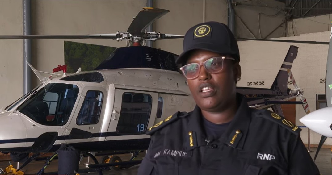 ACP Rose Kampire umaze imyaka 19 akanika indege yavuze ko yiteguye gufasha urubyiruko kwinjira muri uyu mwuga