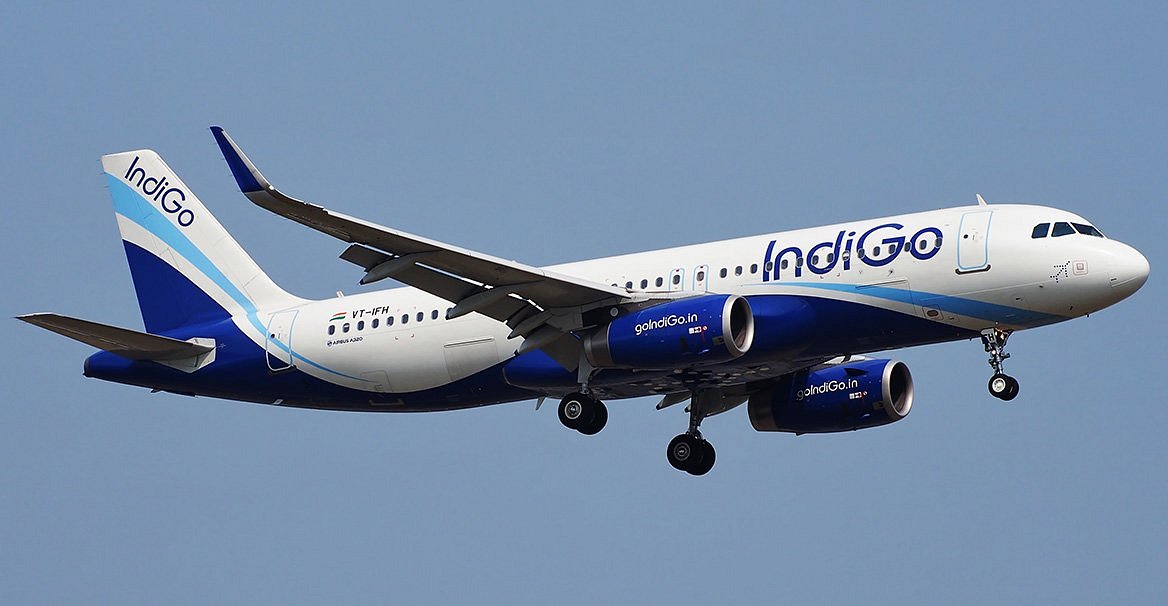 IndiGo Airlines yashyiriyeho abagore amahirwe yo kugura imyanya yegereye bagenzi babo mu ndege