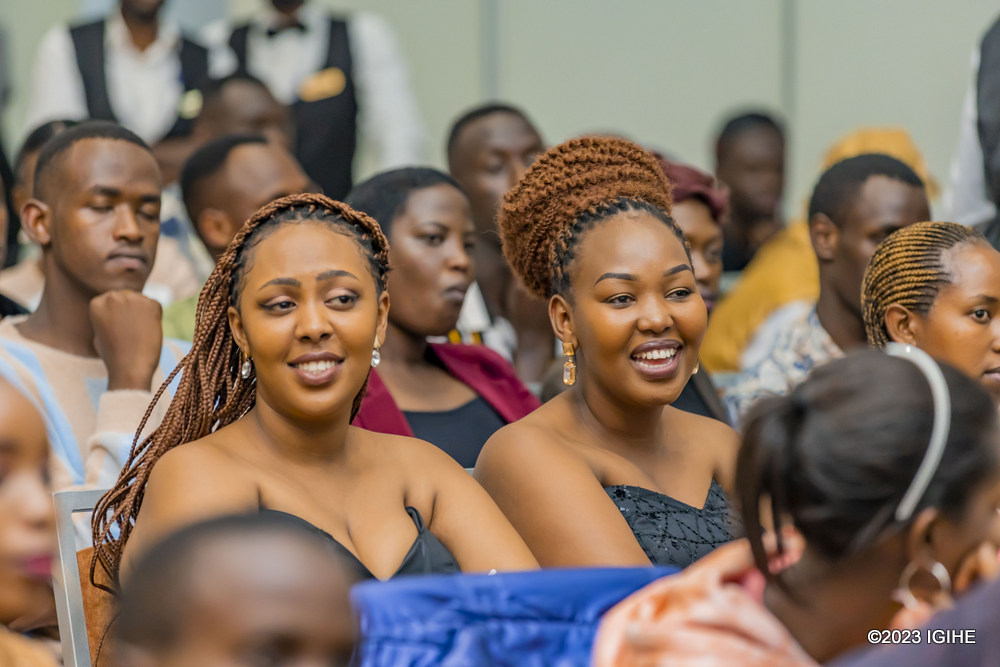 Ingabire Pascaline uzwi nka Samatha yari afite akanyamuneza