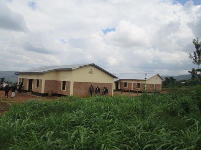 Umudugudu watujwemo imfubyi n'abapfakazi