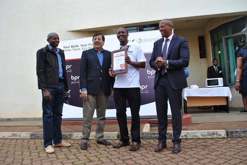 Ishami rya BPR Kimironko ni ryo ryahwe icyemezo cy'ishimwe rikesha gutanga serivisi nziza