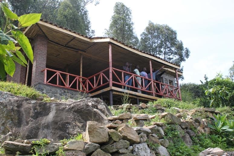 Akabari kubatse kuri uyu musozi gafasha abahasura kwica inyota