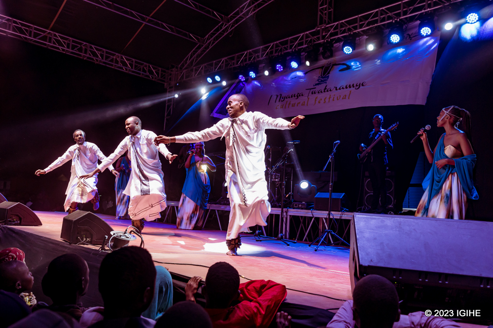 Isonga Family bataramira abitabiriye iki gitaramo