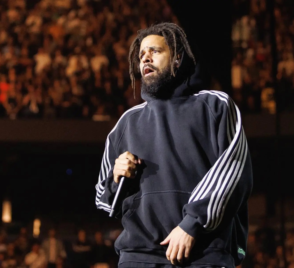 J. Cole ategerejwe mu Bwongereza