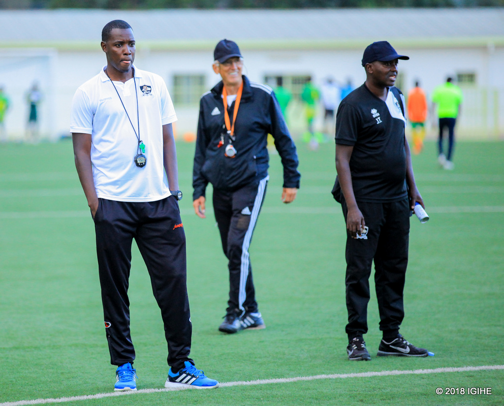 Jimmy Mulisa yigeze kuba umutoza mukuru wa APR FC