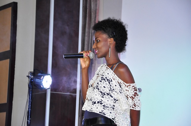 Hano ni mu gitaramo Jody aherutse gukorerana na Chameleone muri Serena Hotel