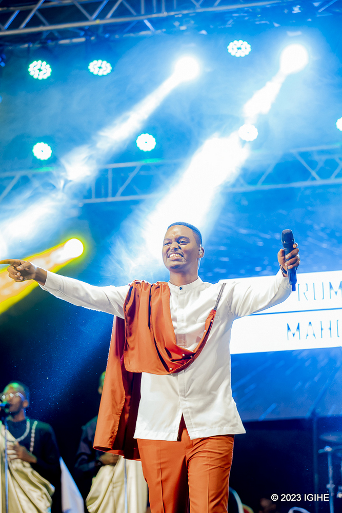 Josh Ishimwe ni inshuro ya mbere ahataniye ibihembo bya Isango na Muzika