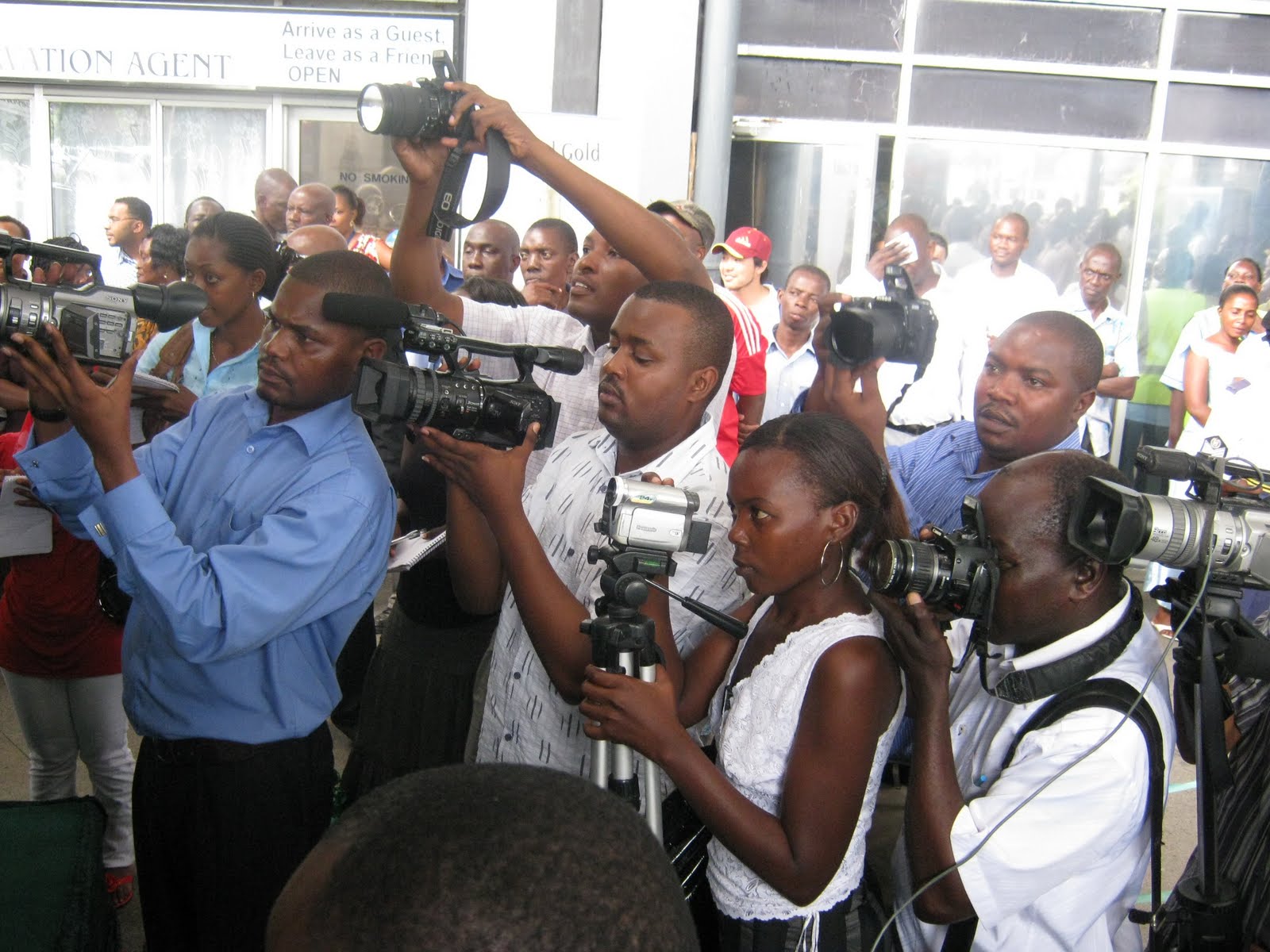 Ibitangazamakuru byo muri Tanzania bizajya bisaba uburenganzira mbere yo gutangaza ibyo bikuye mu bitangazamakuru mpuzamahanga